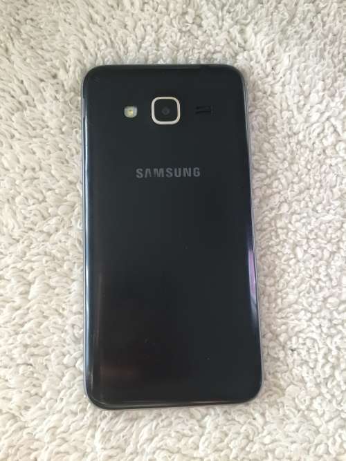 Samsung J5